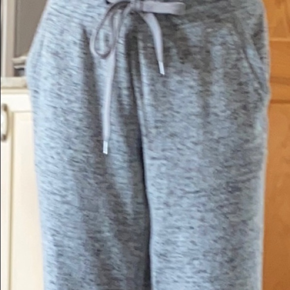Ideology
Mushy-Knit Joggers - Picture 4 of 5